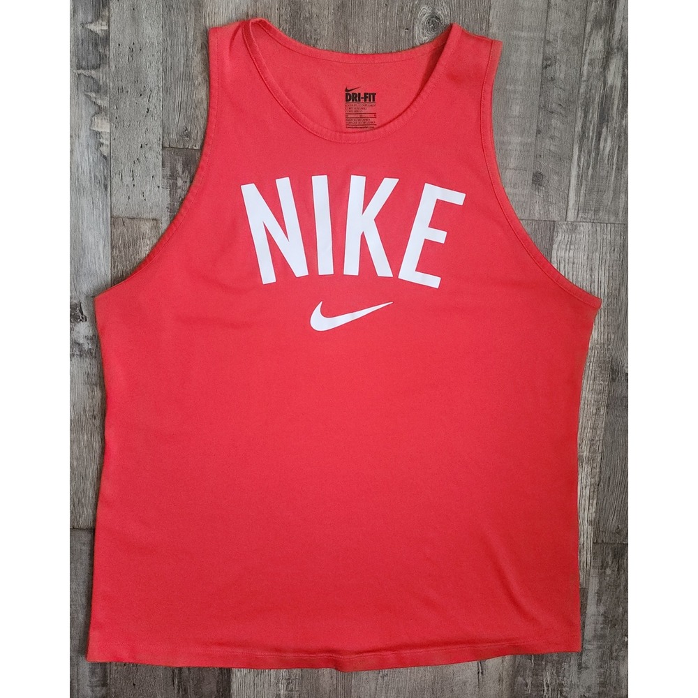 Nike Tank Top Women Medium Red Dri-FIT Loose Fit Sleeveless Graphic Swoosh Logo